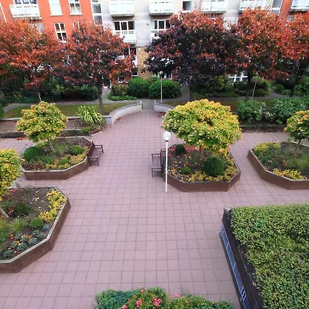 Perfect For Long Term Stays Apartment
