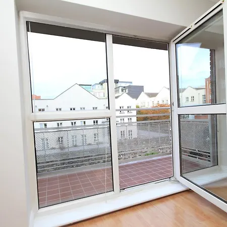 Perfect For Long Term Stays Apartment
